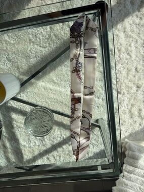 Silk Scarf Bandana with Chain Print - Pink